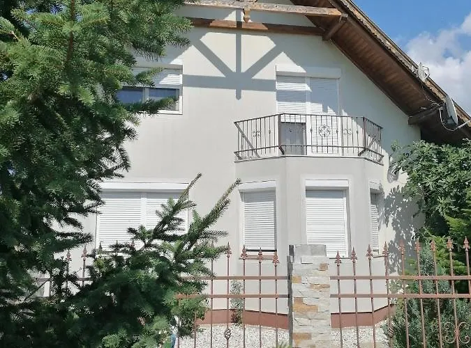 Anna Vendeghaz Appartement Balatonoszod